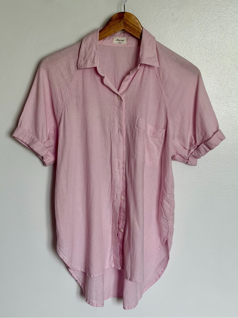 Aritzia Wilfred Free Boyfriend Linen Shirt In Soft Pale Pink Size XS
